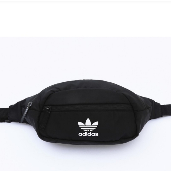 adidas wash bag
